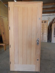 Porta externa lambri na vertical